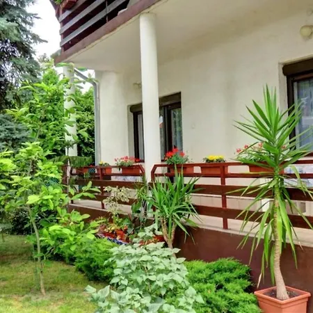 Charlie Földszint, 8 Fős, 100m2-es Apartman Appartamento Siófok